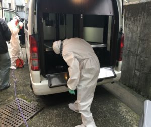 車両クリーニング